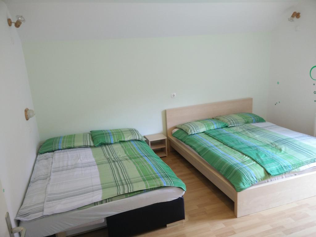 Henigman Apartman *