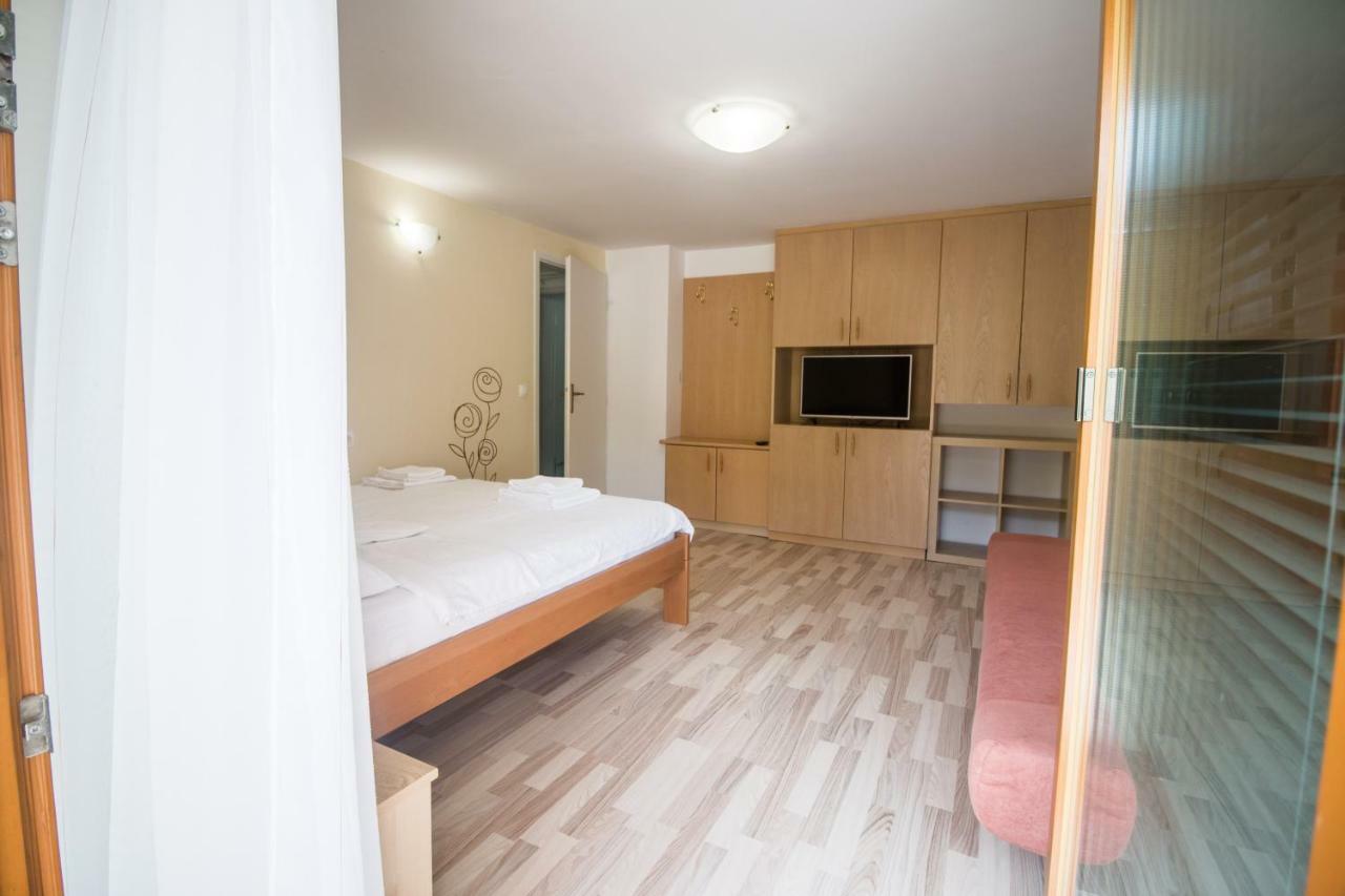 Apartma Henigman *
